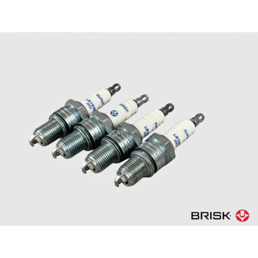 Свеча зажигания УМЗ-4216 Е-3 SUPER (к-т 4 шт. блистер) № LR15YC | Brisk